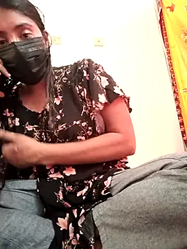 Hot Angle online show from April 13, 2026, 11:05 am