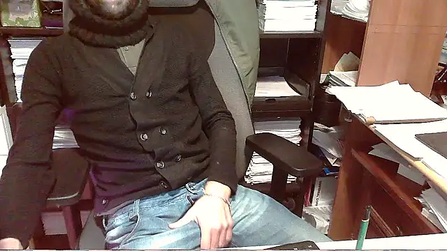 topg84 online show from November 6, 2025, 5:25 pm