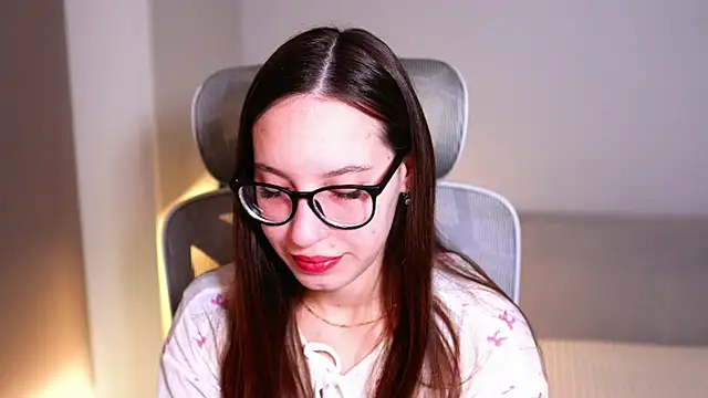 WhyEmmyCry online show from March 22, 2026, 5:22 am