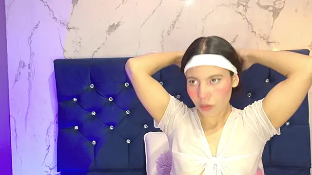 Snapshot of Dakotaa_Johnson chatting on May 9, 2026, 7:52 pm Dakotaa Johnson online show from May 9, 2026, 7:52 pm