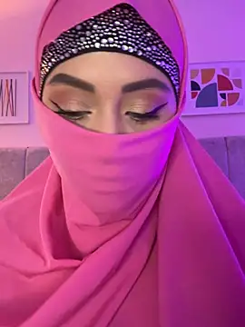 Snapshot of fatiima_ chatting on April 25, 2026, 7:11 pm fatiima online show from April 25, 2026, 7:11 pm
