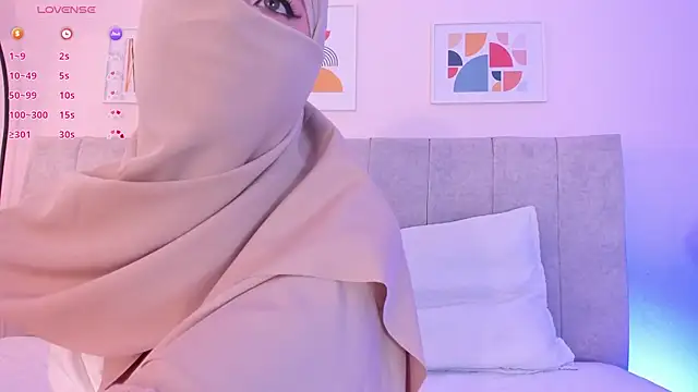 Snapshot of fatiima_ chatting on May 27, 2026, 7:22 pm fatiima online show from May 27, 2026, 7:22 pm
