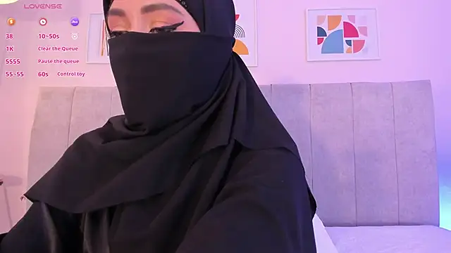 Snapshot of fatiima_ chatting on June 4, 2026, 7:09 pm fatiima online show from June 4, 2026, 7:09 pm
