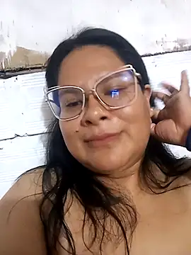 celeste122595 online show from December 14, 2025, 1:00 am