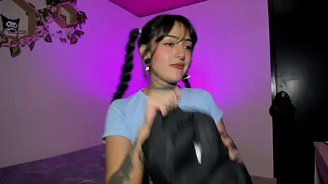 Snapshot of miku_st chatting on January 13, 2026, 1:33 am miku st online show from January 13, 2026, 1:33 am