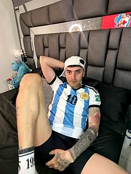 Williamlo online show from November 3, 2025, 3:52 am