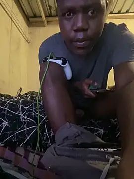 maloya267 online show from April 7, 2026, 3:01 pm