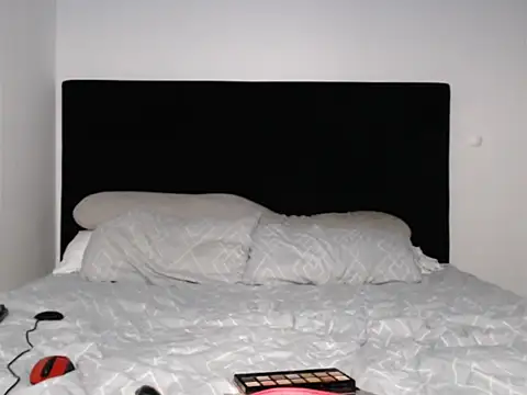 wwwdddccc1 online show from November 19, 2025, 8:25 am