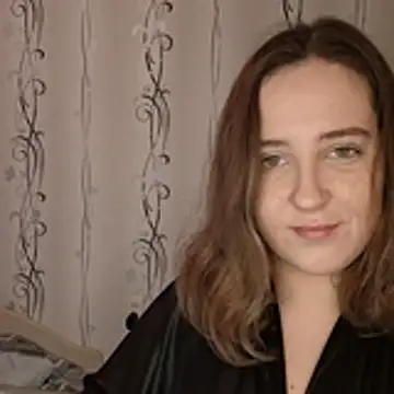 Bell Gabi online show from November 19, 2025, 9:04 pm