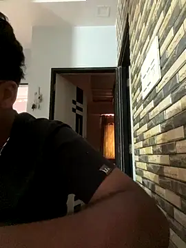 Snapshot of last_hope21 chatting on October 21, 2025, 9:21 am last hope21 online show from October 21, 2025, 9:21 am