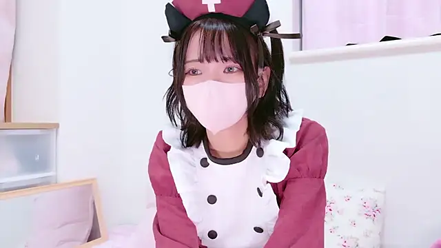 Snapshot of xKoharux chatting on October 31, 2025, 10:38 am xKoharux online show from October 31, 2025, 10:38 am