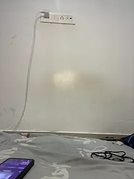 sexy-portable online show from April 3, 2026, 3:43 pm