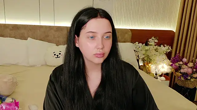 Felicia Herceg online show from January 7, 2026, 3:25 pm