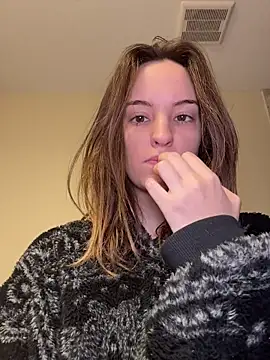 AngieFae  online show from December 4, 2025, 6:05 pm