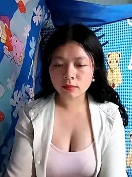 lisa-bae00 online show from February 26, 2026, 11:48 pm