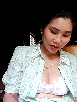 Snapshot of Bear_bear0 chatting on March 24, 2026, 2:49 am Bear bear0 online show from March 24, 2026, 2:49 am