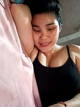 Snapshot of Bear_bear0 chatting on March 31, 2026, 4:35 am Bear bear0 online show from March 31, 2026, 4:35 am