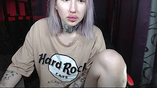 Snapshot of AuroraKeepFuck chatting on December 14, 2025, 8:13 pm AuroraKeepFuck online show from December 14, 2025, 8:13 pm