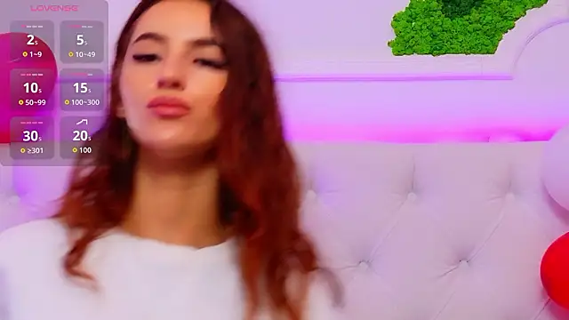 ElisaCharm online show from February 14, 2026, 5:04 am