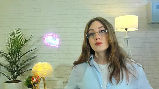 LibradaCyphert online show from October 22, 2025, 7:19 am