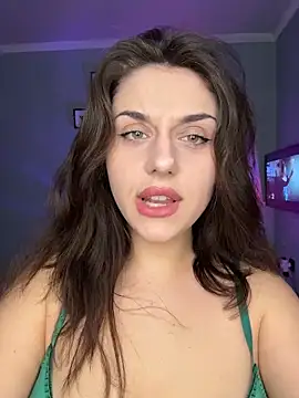 Snapshot of ScarletSi chatting on March 6, 2026, 9:33 pm ScarletSi online show from March 6, 2026, 9:33 pm