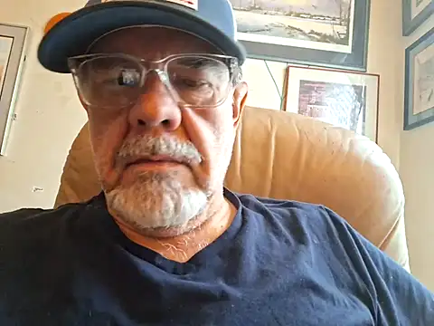 pena633 online show from December 4, 2025, 3:32 pm