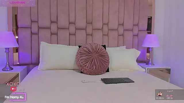 Scarletgod online show from December 1, 2025, 8:58 pm