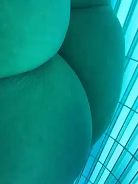 gatitalocahot online show from March 18, 2026, 6:44 pm