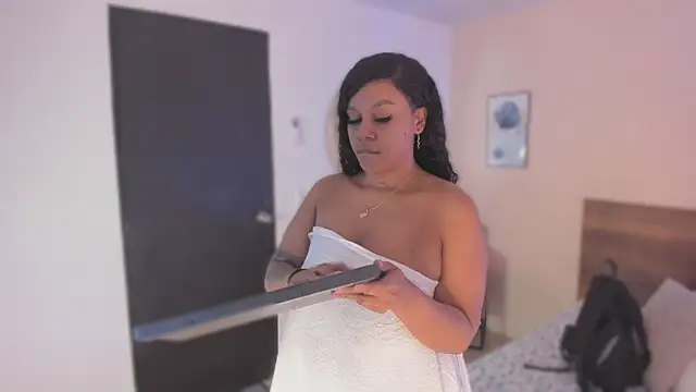 YariRose online show from January 7, 2026, 1:35 pm