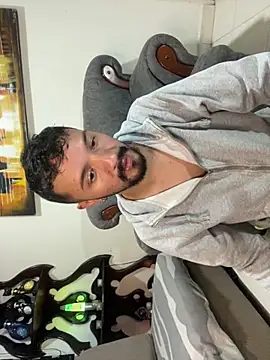 Snapshot of fyodr_sai chatting on October 28, 2025, 3:32 am fyodr sai online show from October 28, 2025, 3:32 am