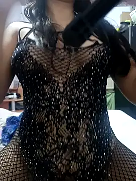 Snapshot of Michelle_20r20 chatting on October 21, 2025, 3:51 am Michelle 20r20 online show from October 21, 2025, 3:51 am