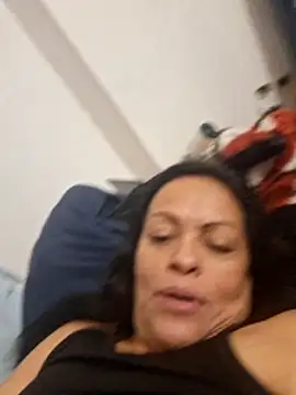 viviana-sexi online show from April 17, 2026, 6:11 pm