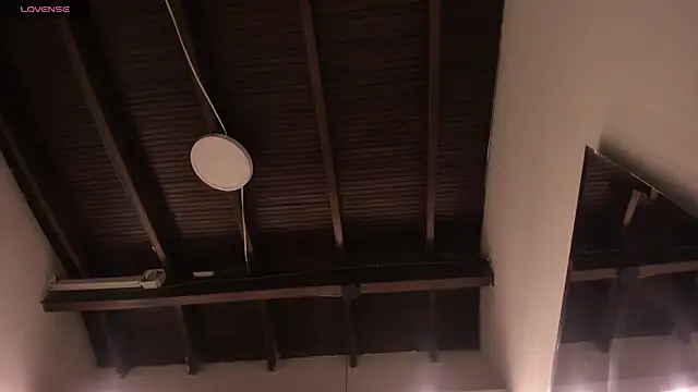 mirandaduboiss online show from March 24, 2026, 4:45 pm