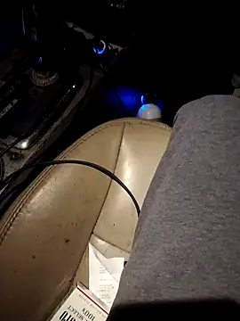 smoothkFire online show from November 20, 2025, 6:46 am