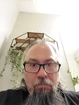 tsmack1972 online show from April 5, 2026, 2:42 am