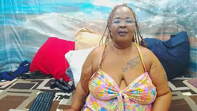 Snapshot of MatureMilfxxx chatting on June 8, 2026, 5:08 am MatureMilfxxx online show from June 8, 2026, 5:08 am