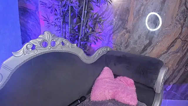 sydney miller  online show from March 20, 2026, 11:20 pm