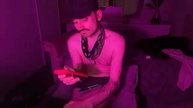 Gander At Xander online show from October 30, 2025, 1:34 pm