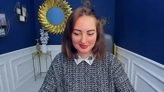 NoraSimons online show from April 7, 2026, 5:30 am