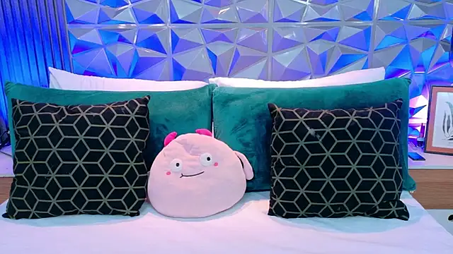 AdelineJhones online show from April 20, 2026, 2:42 pm