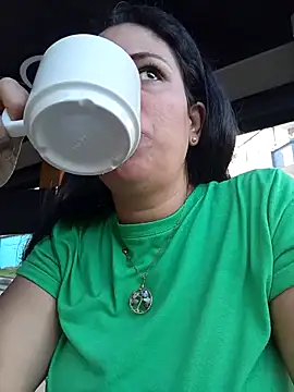 LeilaTaylor online show from March 16, 2026, 1:04 pm