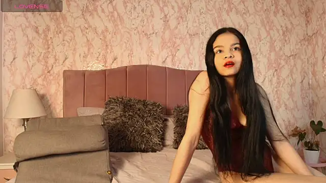 Snapshot of Fantasy_24 chatting on October 24, 2025, 5:20 pm Fantasy 24 online show from October 24, 2025, 5:20 pm