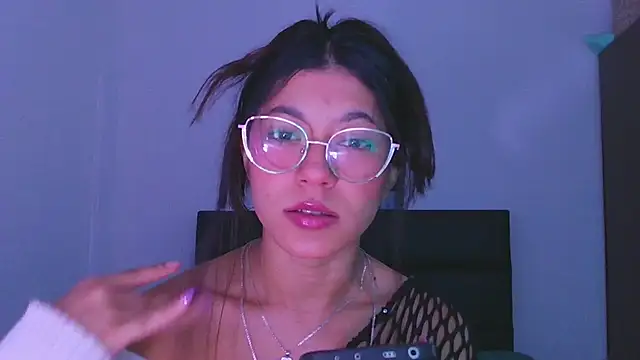 LissyM online show from November 14, 2025, 5:11 pm