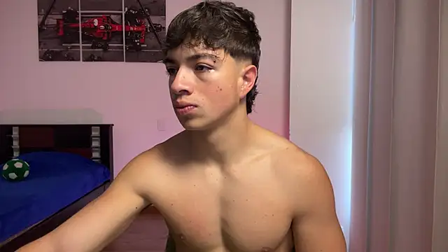 Snapshot of JUSTIN_JHONS chatting on December 19, 2025, 3:52 pm JUSTIN JHONS online show from December 19, 2025, 3:52 pm