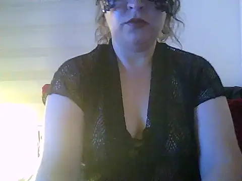 Snapshot of loresexylove chatting on November 4, 2025, 3:27 am loresexylove online show from November 4, 2025, 3:27 am