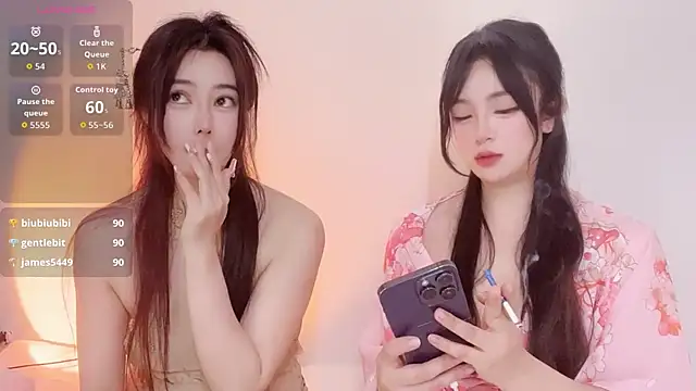 Snapshot of Follyise chatting on March 22, 2026, 2:42 pm Follyise online show from March 22, 2026, 2:42 pm