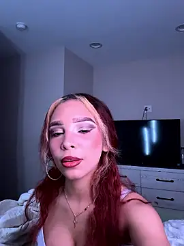 Latinagf online show from November 6, 2025, 2:45 am