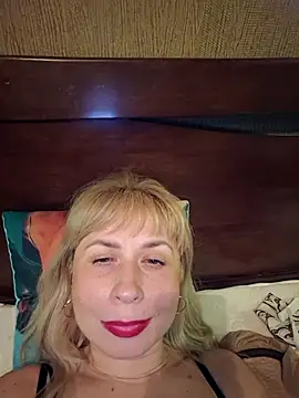 SelinaLovqx online show from March 5, 2026, 1:56 am