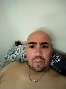 luxobike online show from November 26, 2025, 2:51 pm