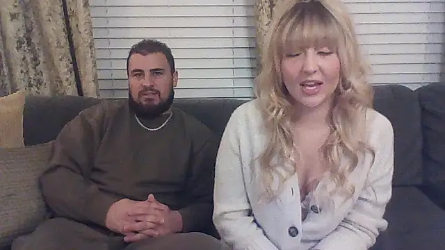 assstrogirl online show from December 2, 2025, 9:36 am